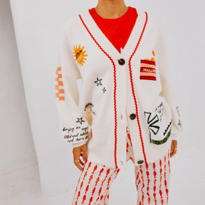Never Fully Dressed Poema Martha Cardi